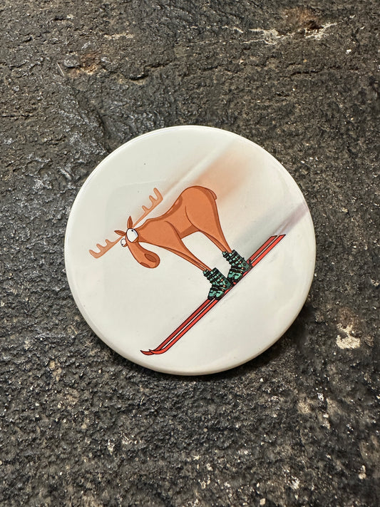 Moose Skiing Magnet
