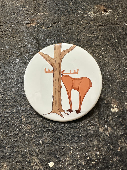 Moose Hiding Magnet